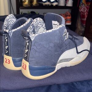 Men’s Jordon international 12s